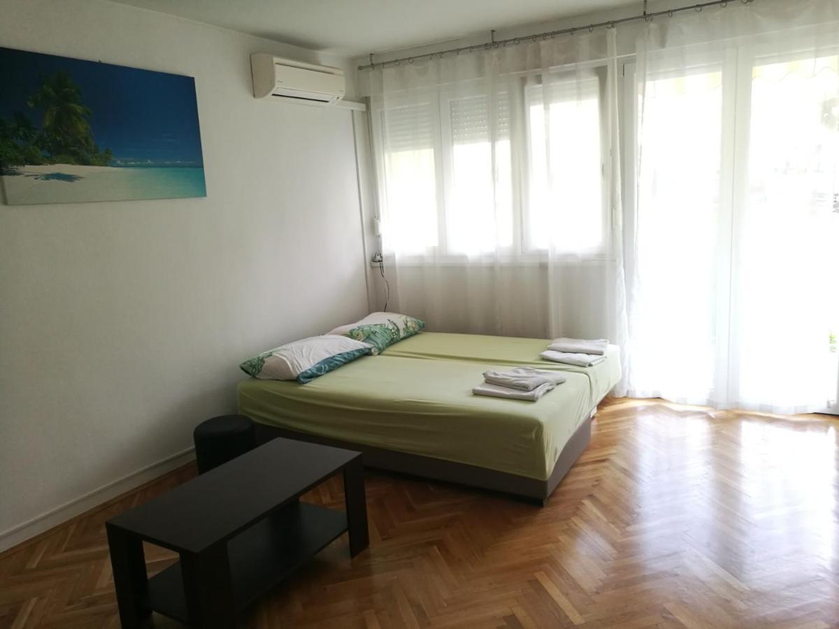 Pretty Big Double Bed Room With Balcony 斯普利特 外观 照片